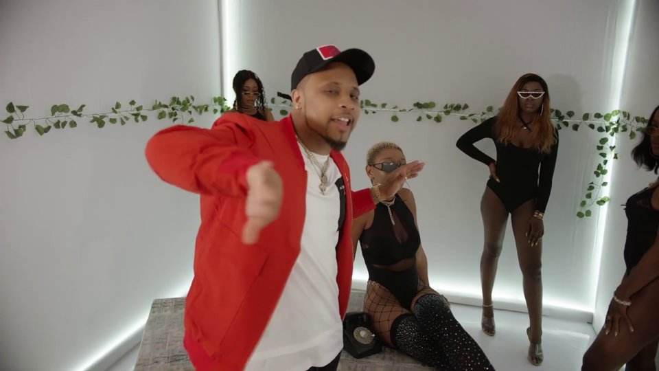 B-Red – Dollar ft. Davido & Peruzzi -JiveGH.com